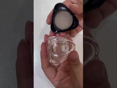 5ml 透明ガラス容器 蓋付きの三角眼クリーム